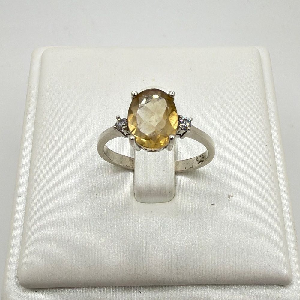 NWOT 8x6mm oval cut citrine w/ accent cz diamonds in sterling silver ring!